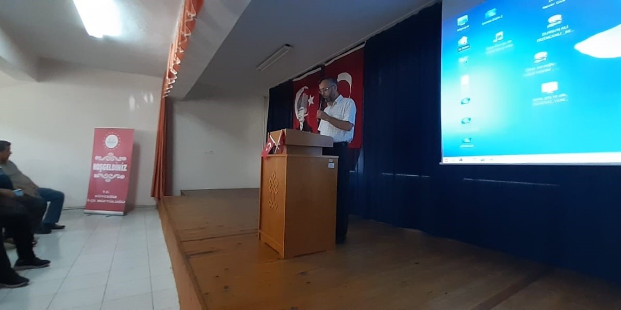 Köyceğiz’de ‘Savaş, Göç ve Aile’ konulu konferans düzenlendi