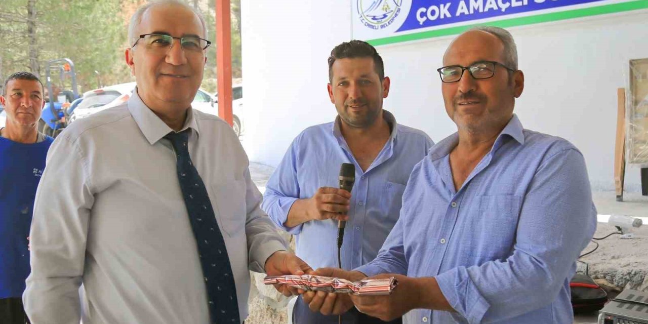 Çameli Belediyesi Yumrutaş Mahallesine çok amaçlı sosyal tesis kazandırdı