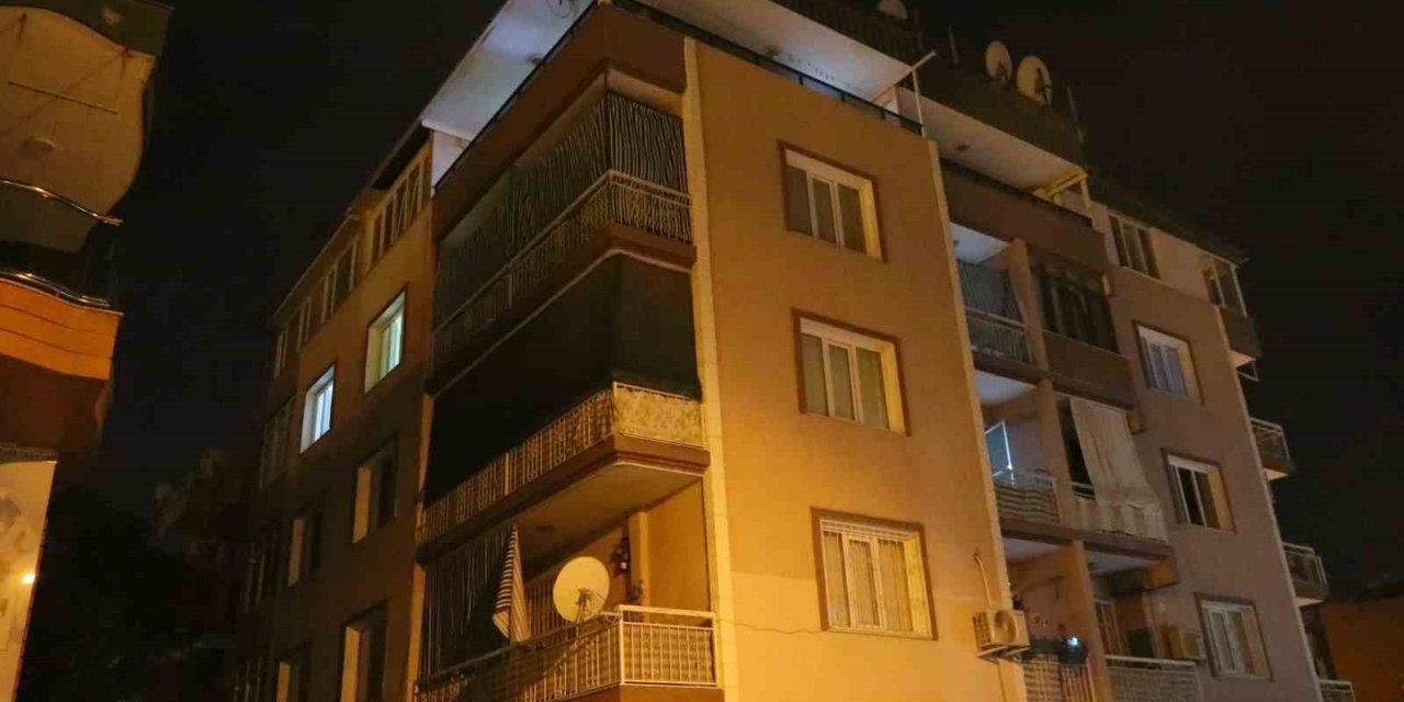 Karısını boğarak öldüren şahıs intihar etti