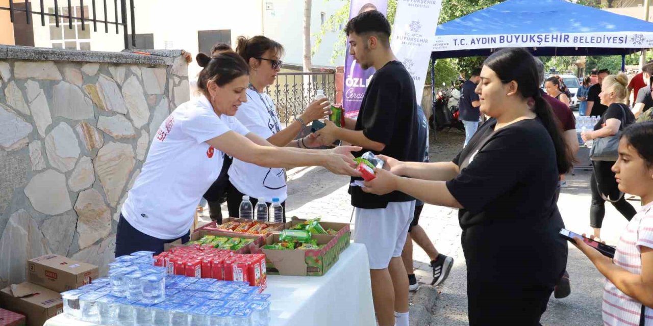 Nazilli Belediyesi YKS’de öğrencileri yalnız bırakmadı
