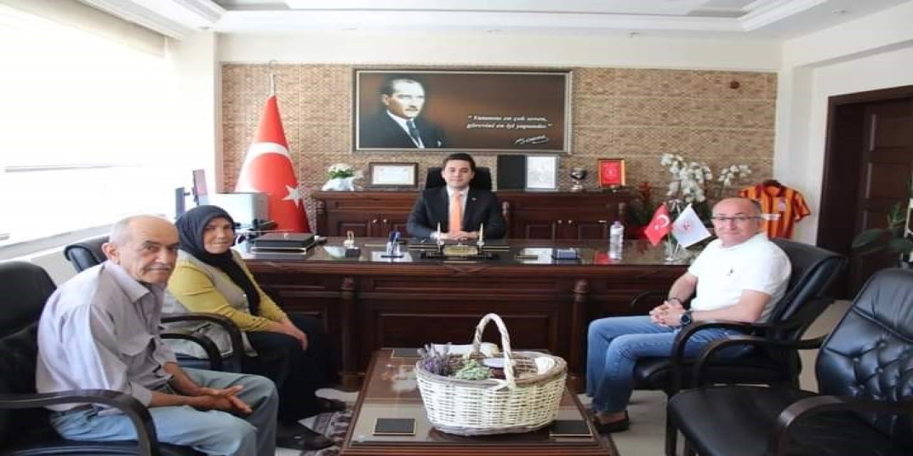 Sepet örmeciliğini yaşatan emektar usta ‘Sanatçı’ unvanı aldı