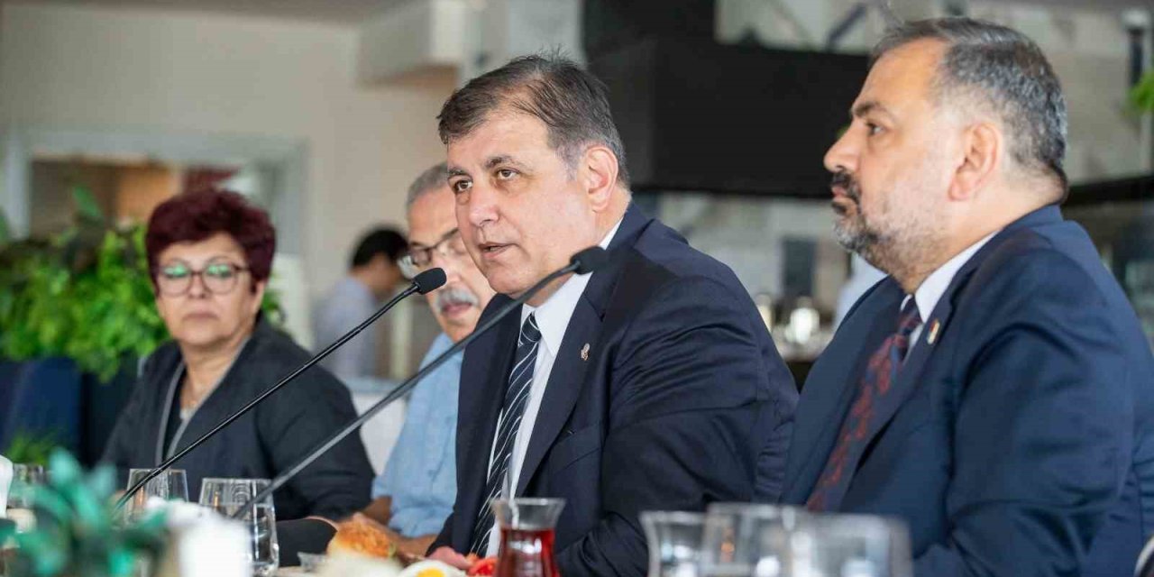 Başkan Tugay: "Tarihi bir sorumluluk üstlendik"