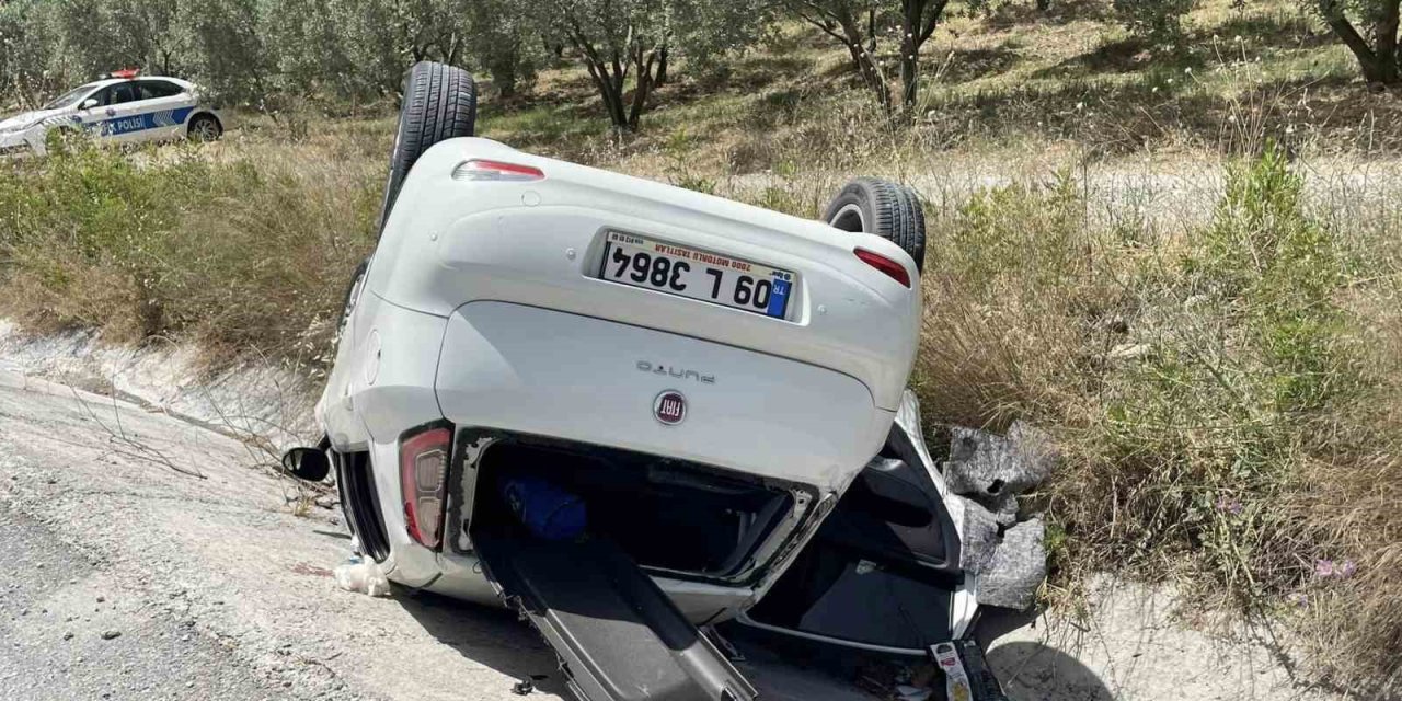 Söke’de otomobil şarampole devrildi: 3 yaralı