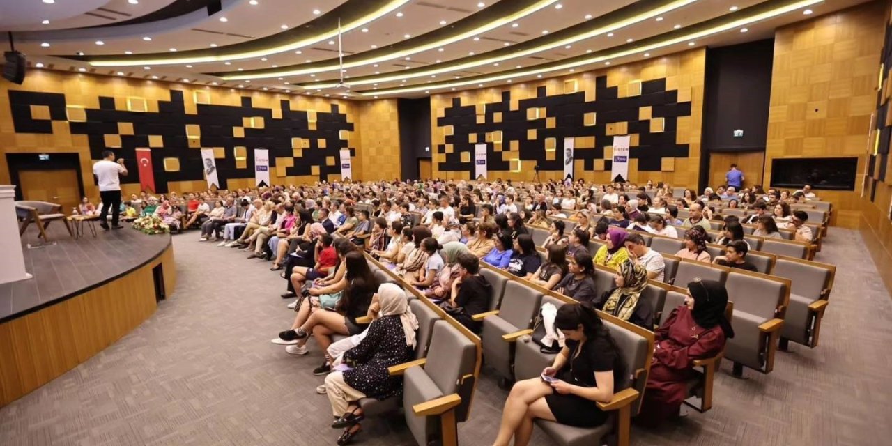 Merkezefendi Belediyesi LYS semineri düzenledi