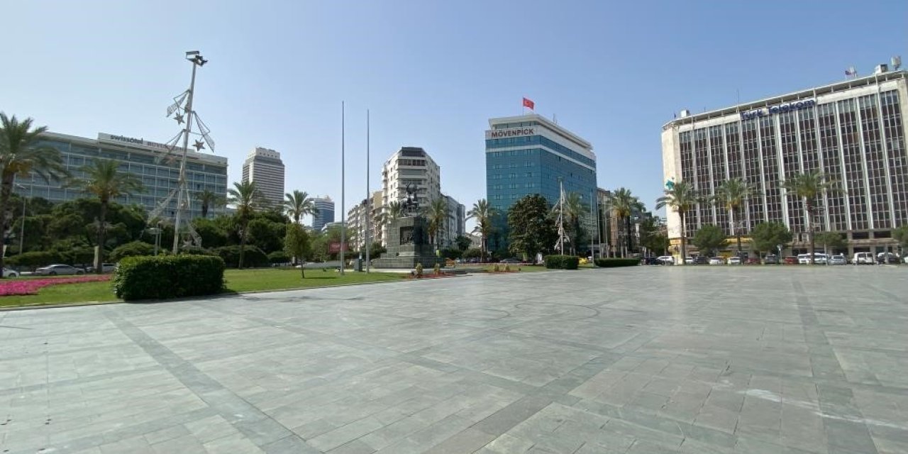 İzmir’de 42 yıllık sıcaklık rekoru kırıldı