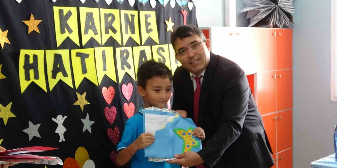 Marmarisli öğrenciler için yaz tatili başladı