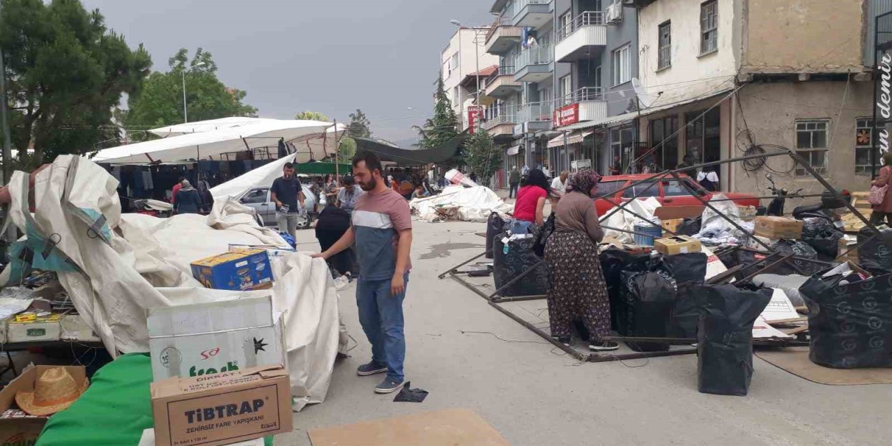 Fırtına pazarın altını üstüne getirdi