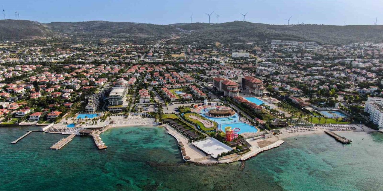 Ünlü tatil merkezi Çeşme’ye bayram piyangosu