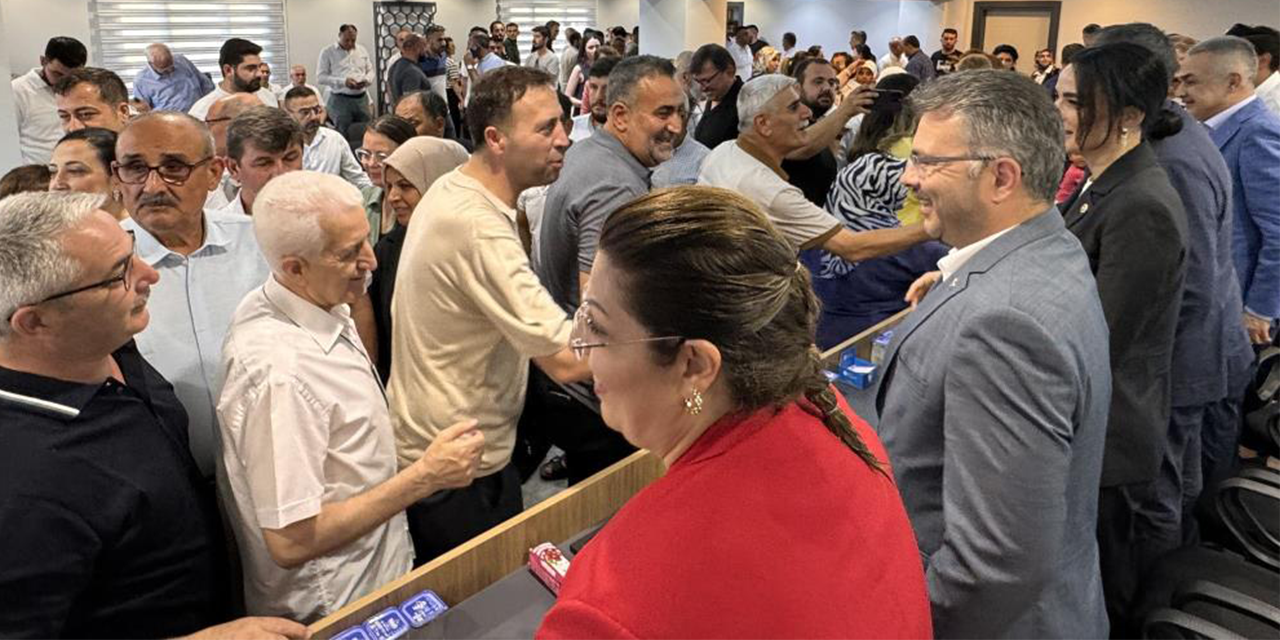 AK Parti Aydın teşkilatı bayramlaştı