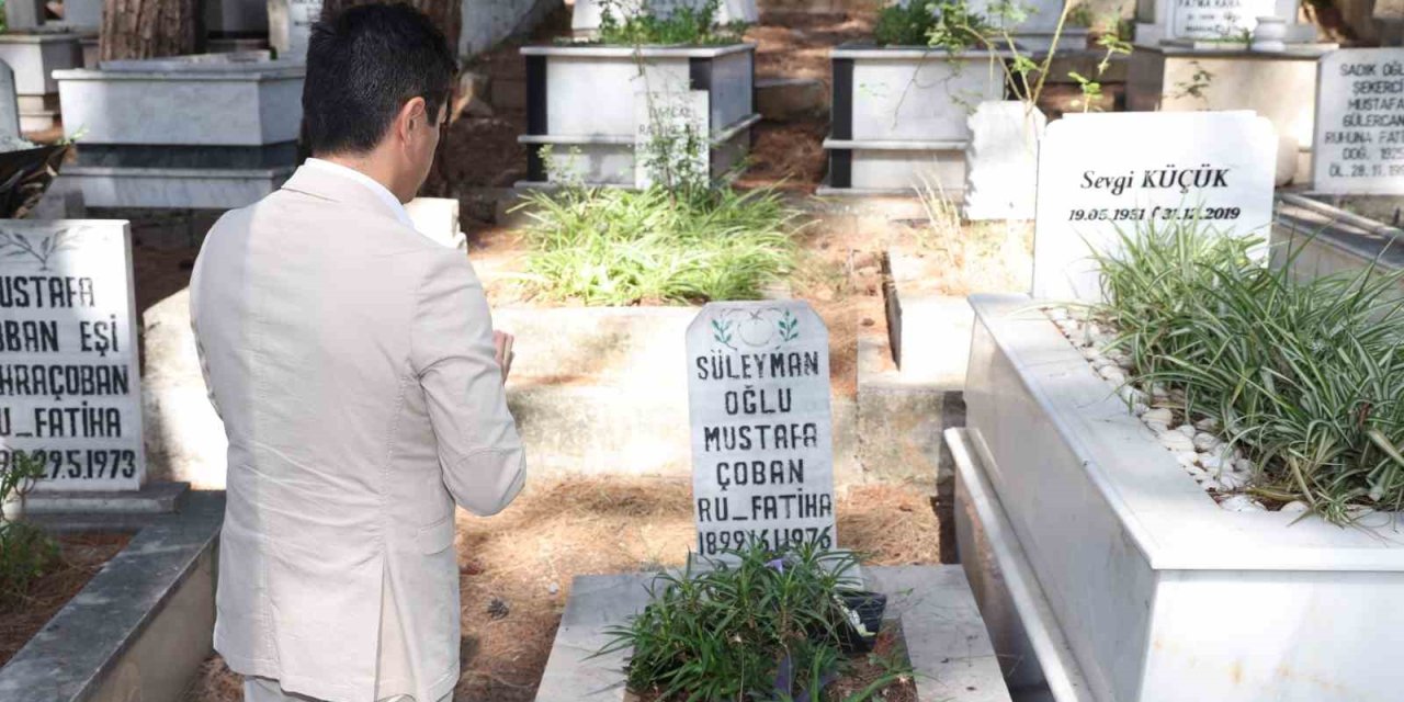 Başkan Ünlü, merhum belediye başkanlarını unutmadı