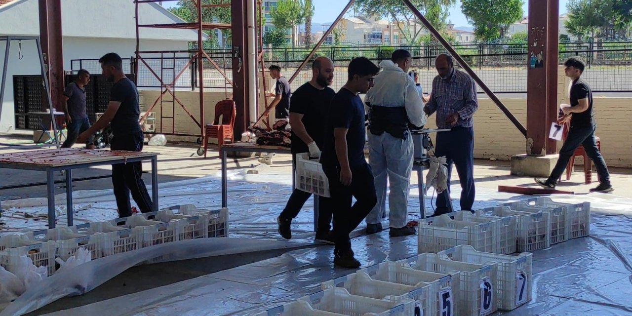 Nazilli Belediyesi’nden bayram mesaisi