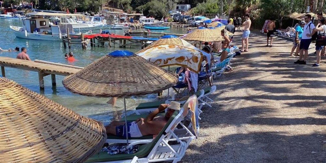 Akbük Plajının bir bölümü ücretsiz halka açıldı