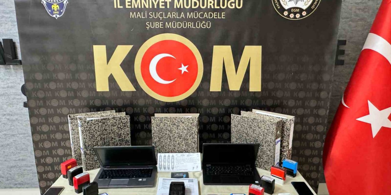 İzmir’de naylon fatura ve vergi kaçakçılığı operasyonu