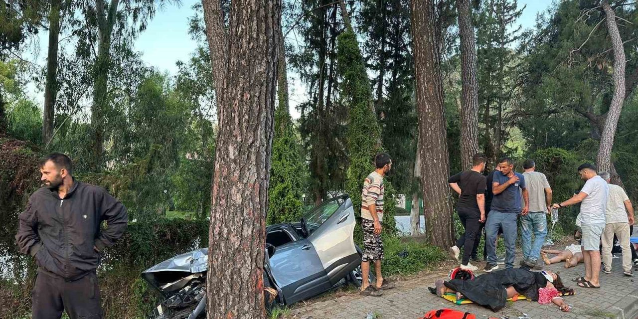 Göcek’te trafik kazası: 3’ü ağır, 4 yaralı