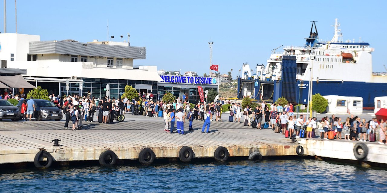 Türk turiste çifte darbe; Türkler kadar Yunanlılar’da da endişe yarattı