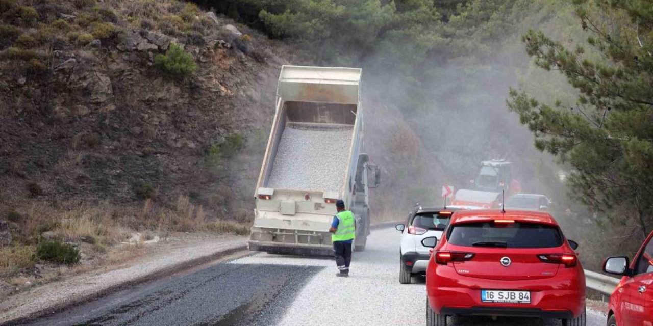 Büyükşehir 9 ilçede 137 km yol çalışması yapacak