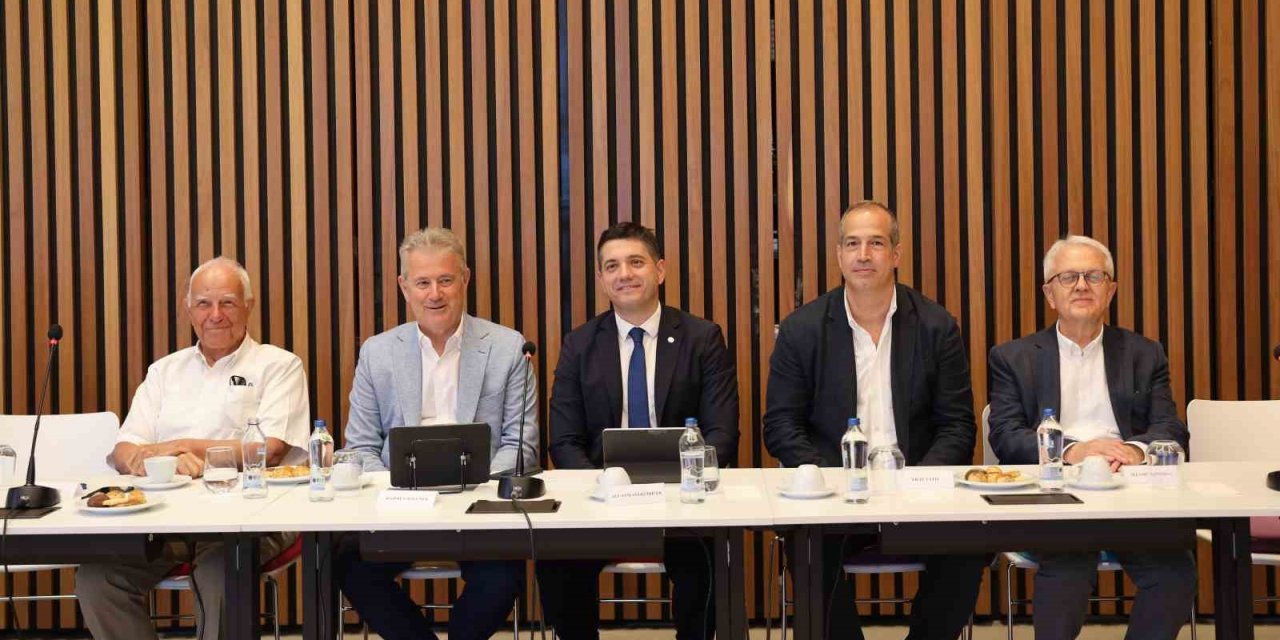 EGİAD, Danışma Kurulu ile yeni dönem faaliyetlerini belirledi