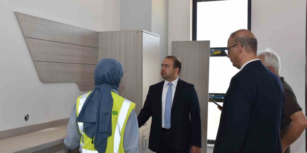 Müdür Şenkul, Aydın Şehir Hastanesi’nde inceleme yaptı
