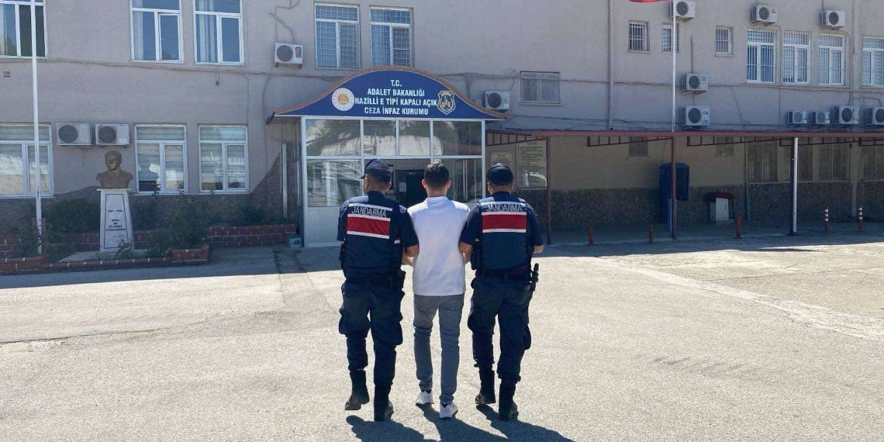 Hakkında 13 yıl hapis cezası bulunan şahıs jandarmaya takıldı