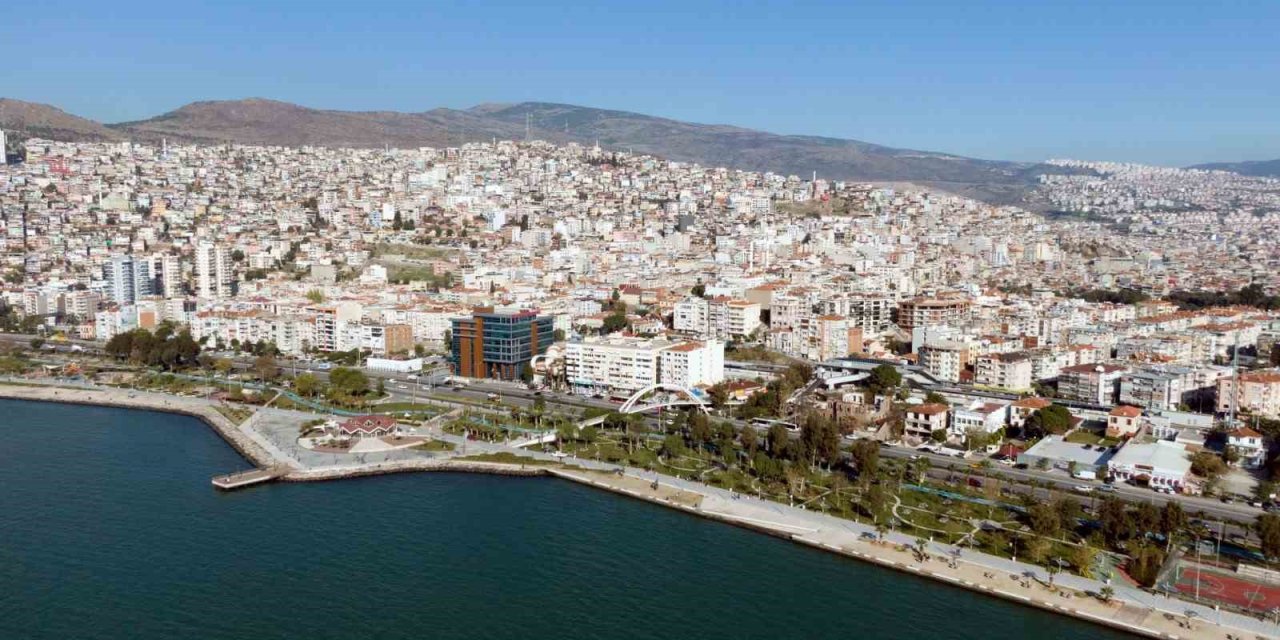 Bayraklı’da kentsel dönüşüm ofisleri açılıyor