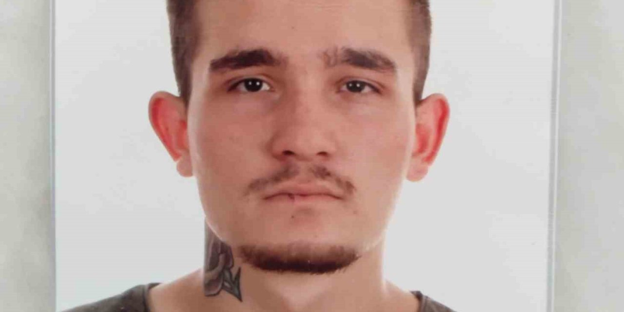Marmaris’e diye evden çıkan genç, 1 yıldır aranıyor