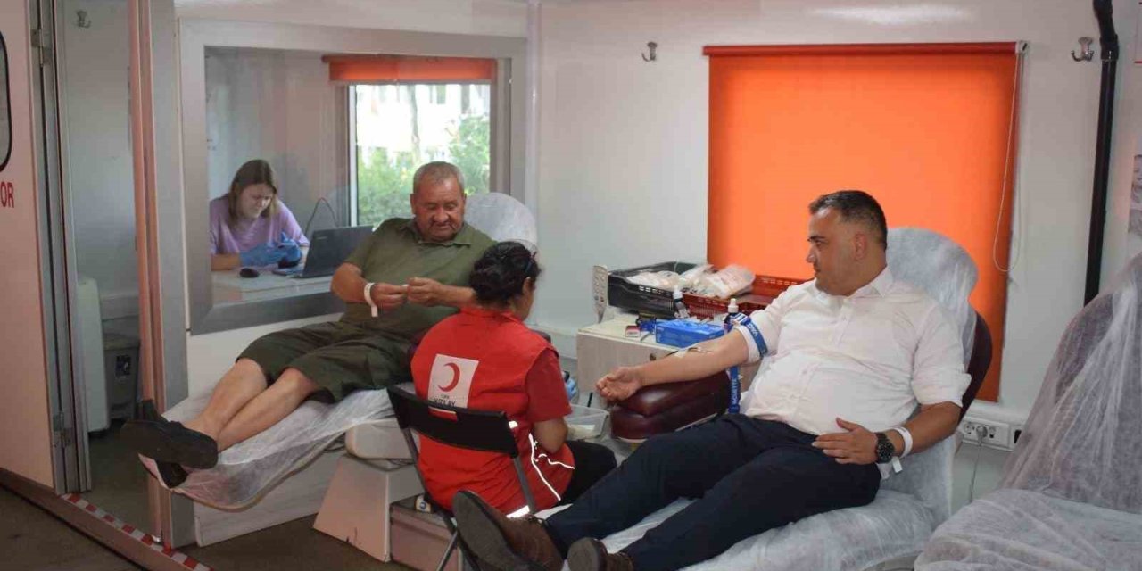 Kaymakam Gökçe kan bağışına dikkat çekti