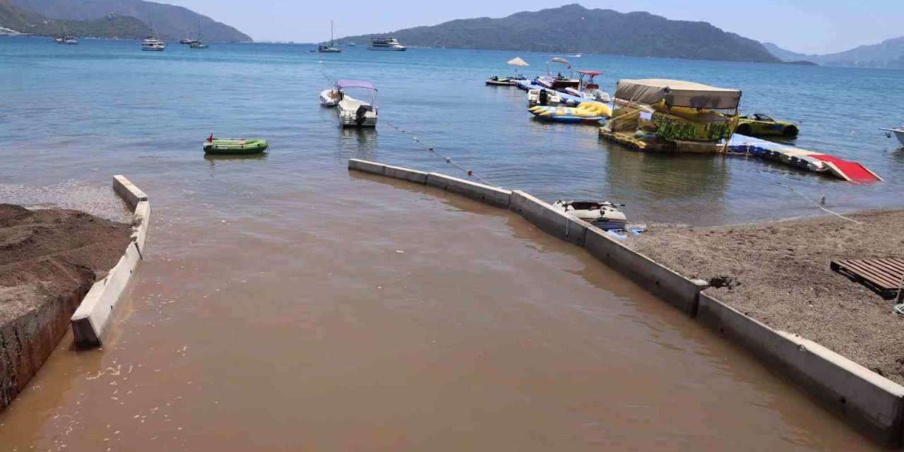 Ketenci Deresi’ne beton bariyer önlemi