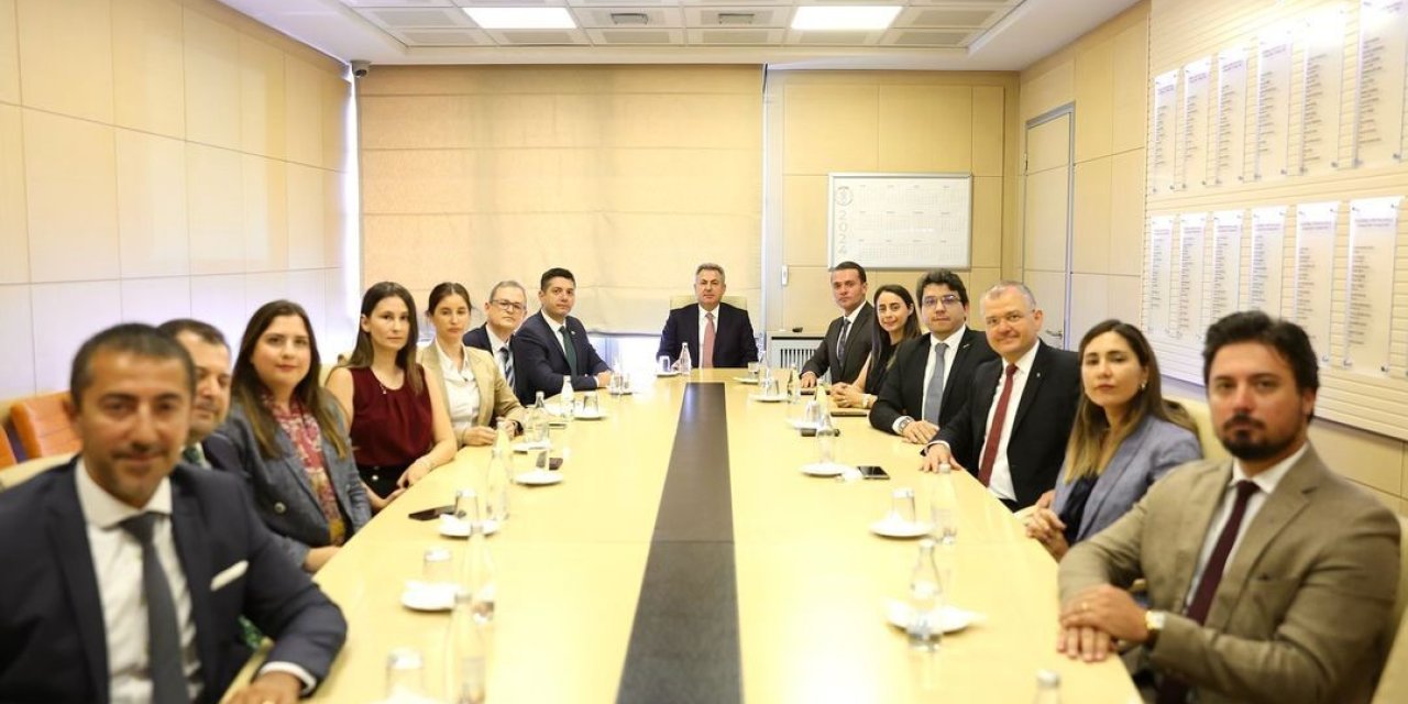 İzmir Valisi Dr. Süleyman Elban EGİAD’ı ziyareti etti