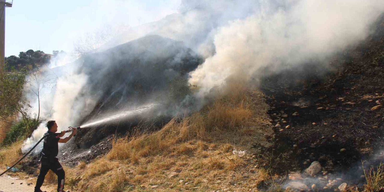 Aytepe’deki yangın kontrol altına alındı