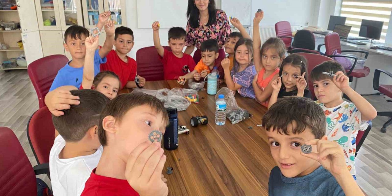 Muğla’da çocuklar kültürden sanata ve spora yazı eğlenceli geçiriyor