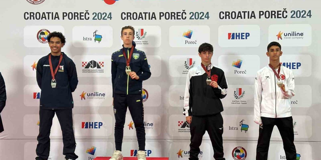 Aliağalı sporcu Demhat Göktaş karatede dünya üçüncüsü oldu