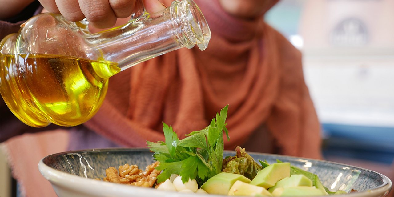 Dengeli ve sağlıklı zeytinyağı tüketiminin 6 yolu