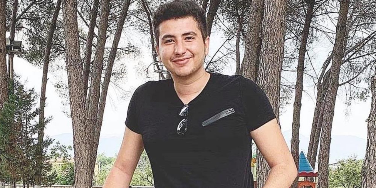 Otomobil ile çarpışan genç motosiklet sürücü hayatını kaybetti