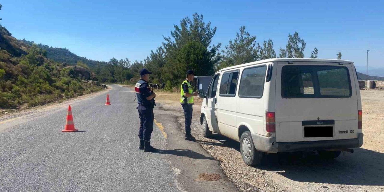 Jandarma orman yangınlarına karşı bilgilendirdi