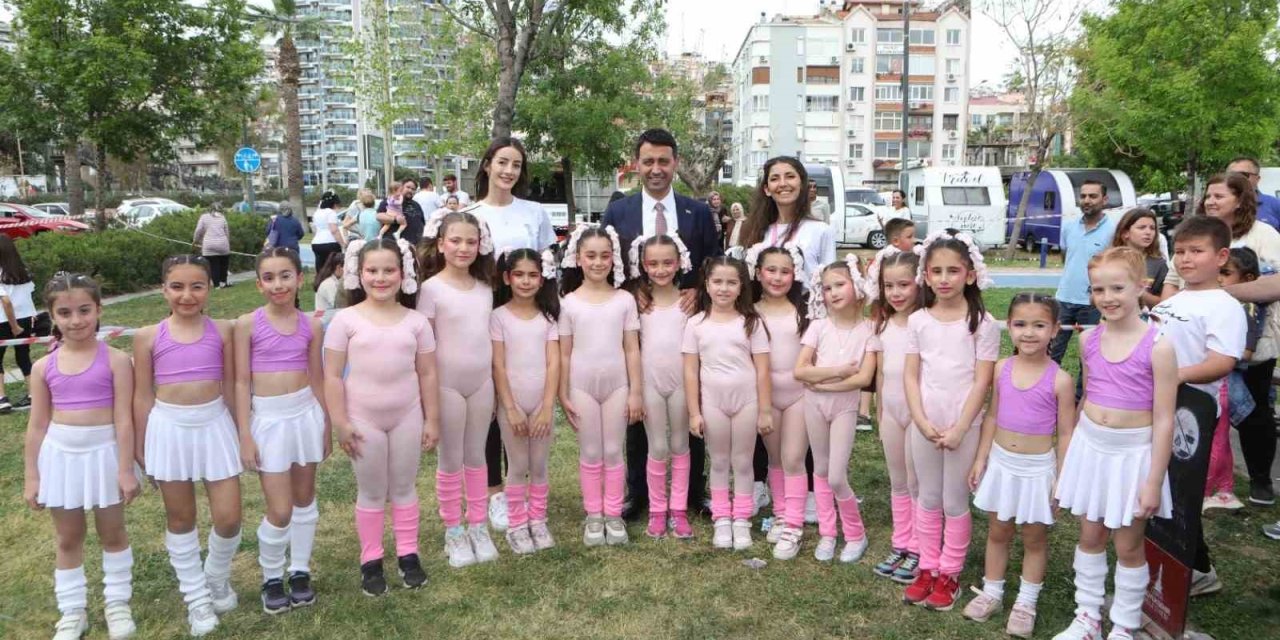 Bayraklı’da yaz spor okulları başladı