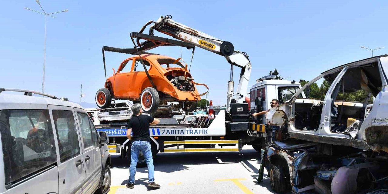 Bir zamanların en iyileri şimdi hurda merkezinde