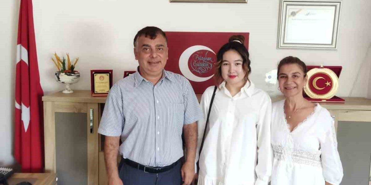 Egeli Bazarbaeva, ‘Yılın En İyi Genç Bilim İnsanı Ödülü’nün sahibi oldu