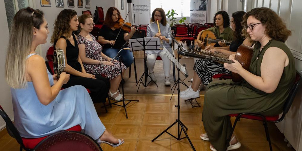 Klasik Türk müziğini günümüze uyarladılar
