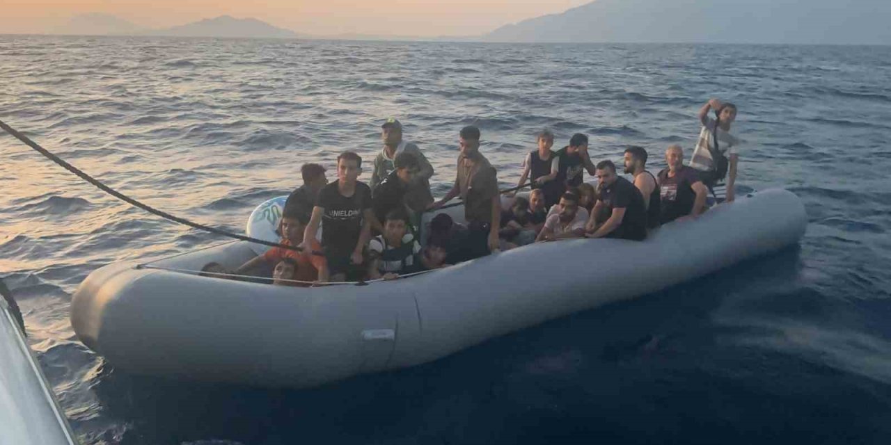 Bodrum’da 12’si çocuk 27 düzensiz göçmen kurtarıldı