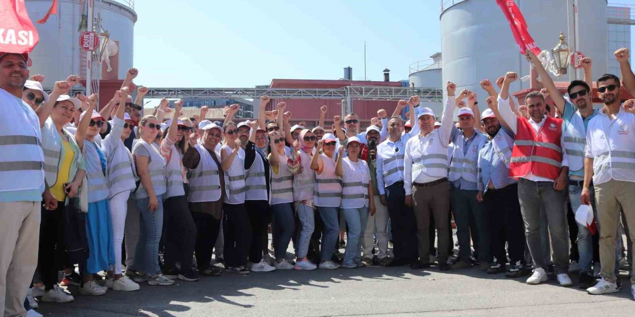 Zeytinyağı fabrikası işçileri 31 gündür grevde