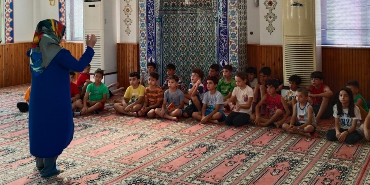Çine’de Yaz Kur’an Kursu öğrencilerine farkındalık seminerleri veriliyor