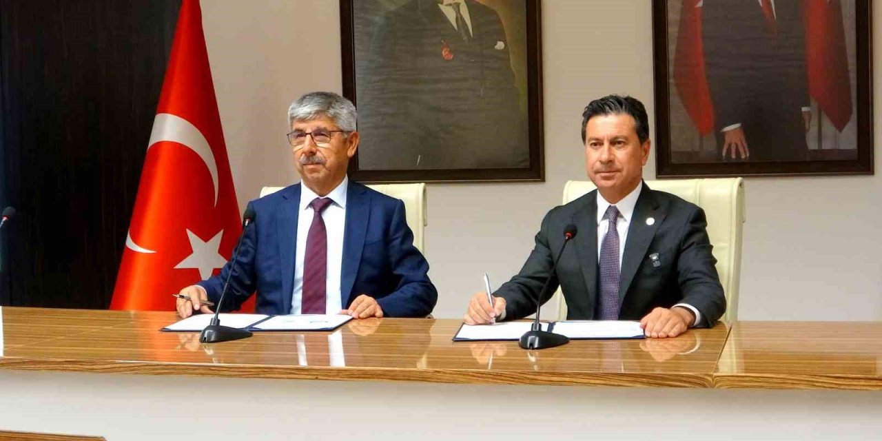 Üniversite ile Muğla Büyükşehir arasında işbirliği protokolü