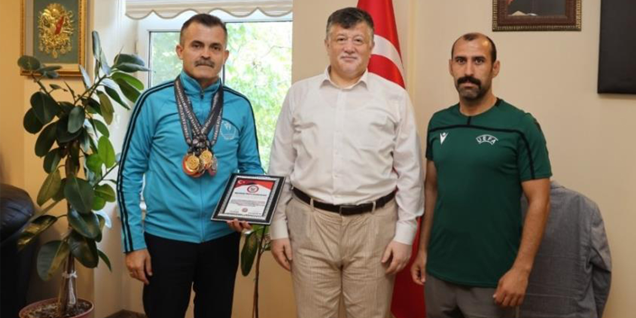 Aydınlı atlet madalyalara doymuyor