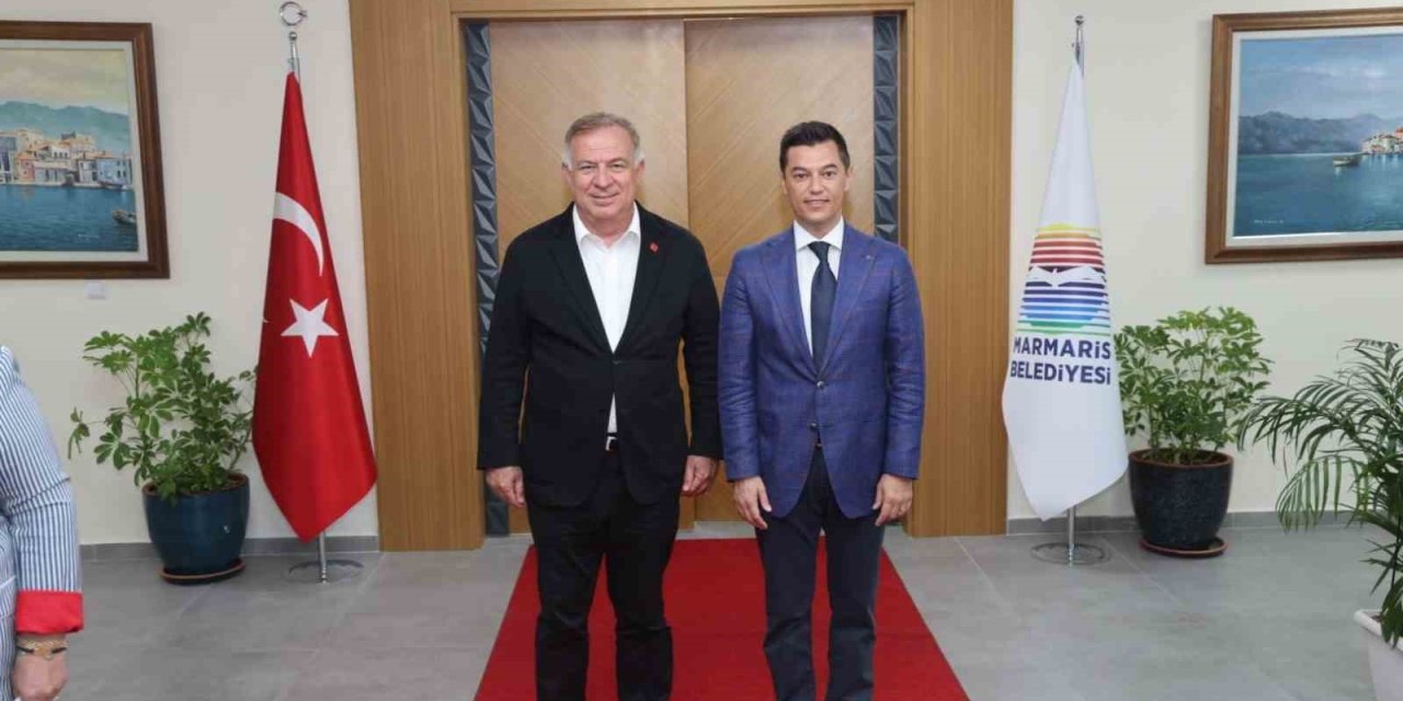 Başkan Ünlü, CHP Genel Başkan Yardımcısı Zeybek’i ağırladı