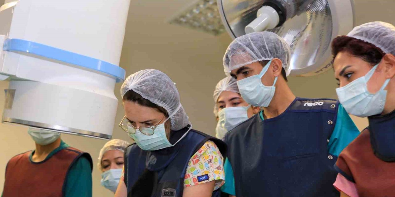 Özbekistan sağlık ekibine İzmir’de ileri düzey tedavi eğitimi