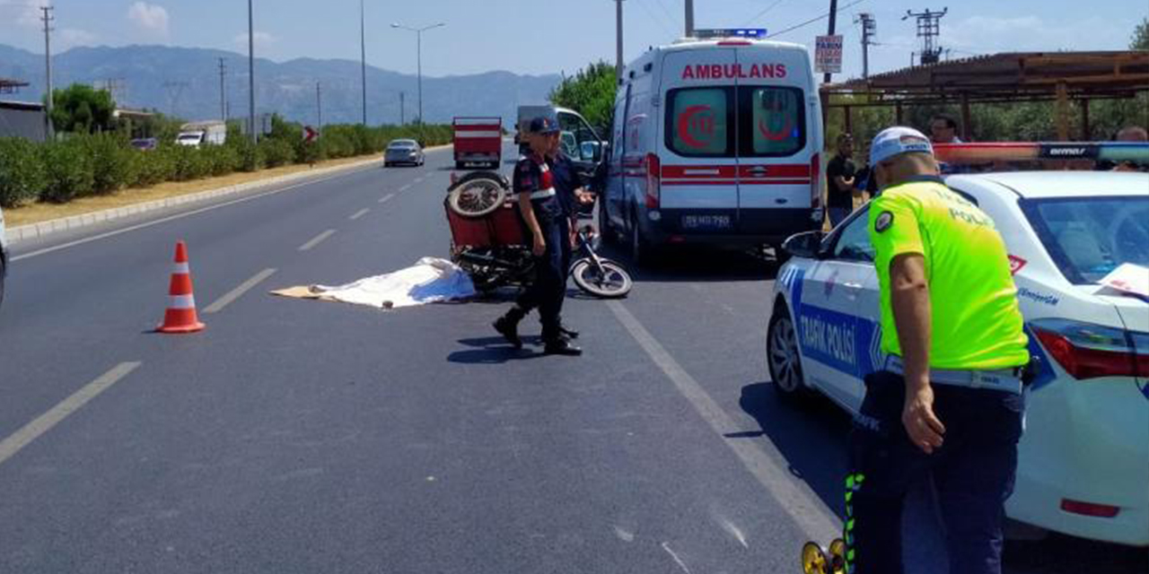 Kamyonla çarpışan motosikletin sürücüsü hayatını kaybetti
