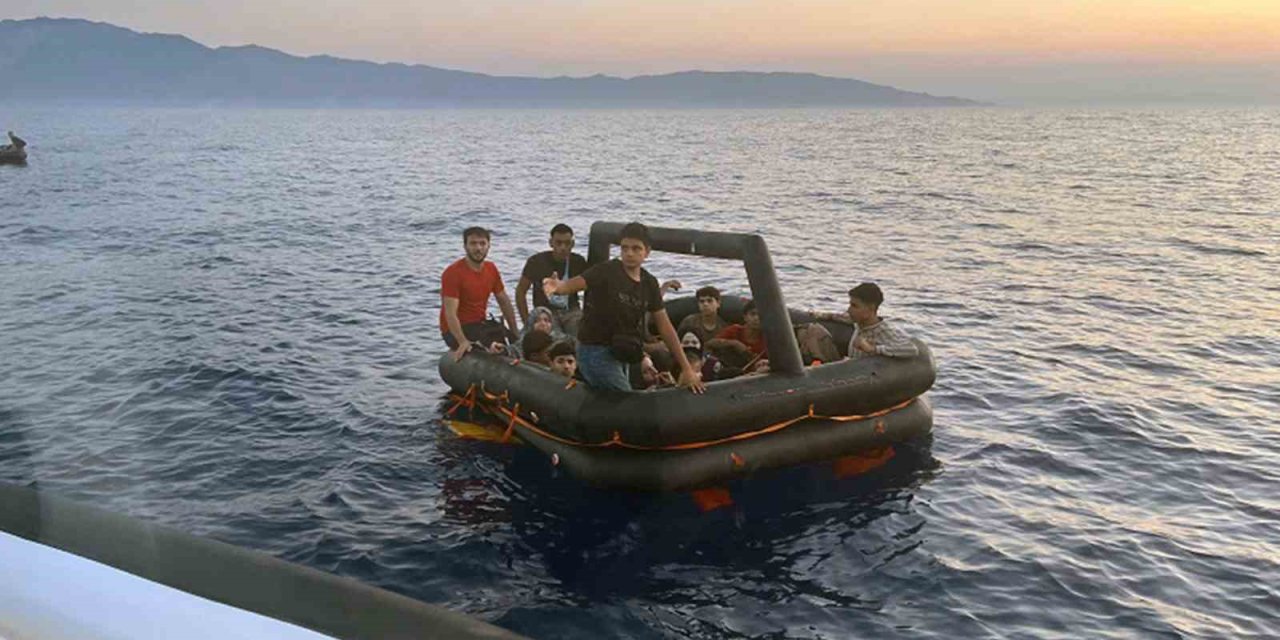 Yunanistan 29 düzensiz gökmen ve 13 çocuğu ölüme itti