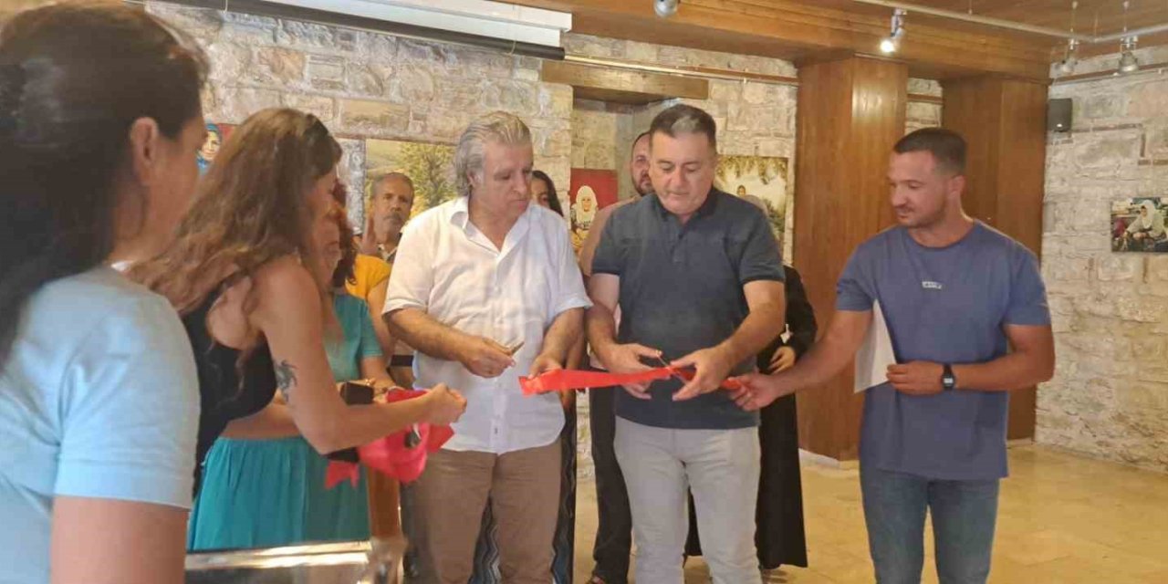 İbramaki Sanat Galerisi iki sergiye ev sahipliği yapıyor