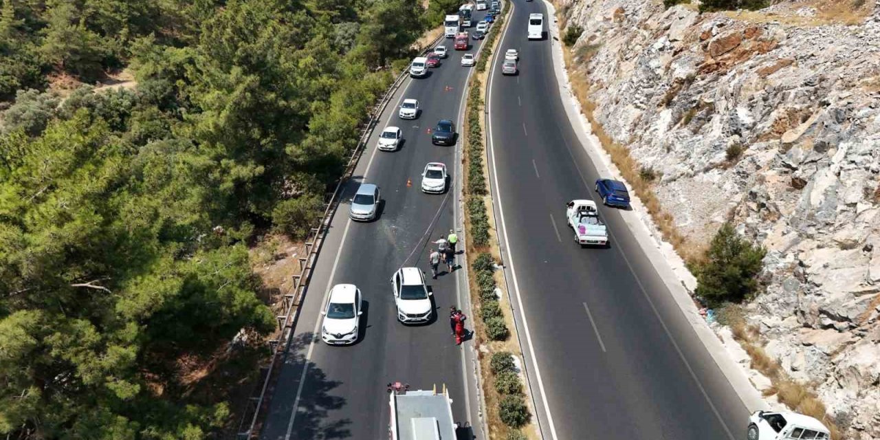 Milas’ta feci kaza: 4 yaralı