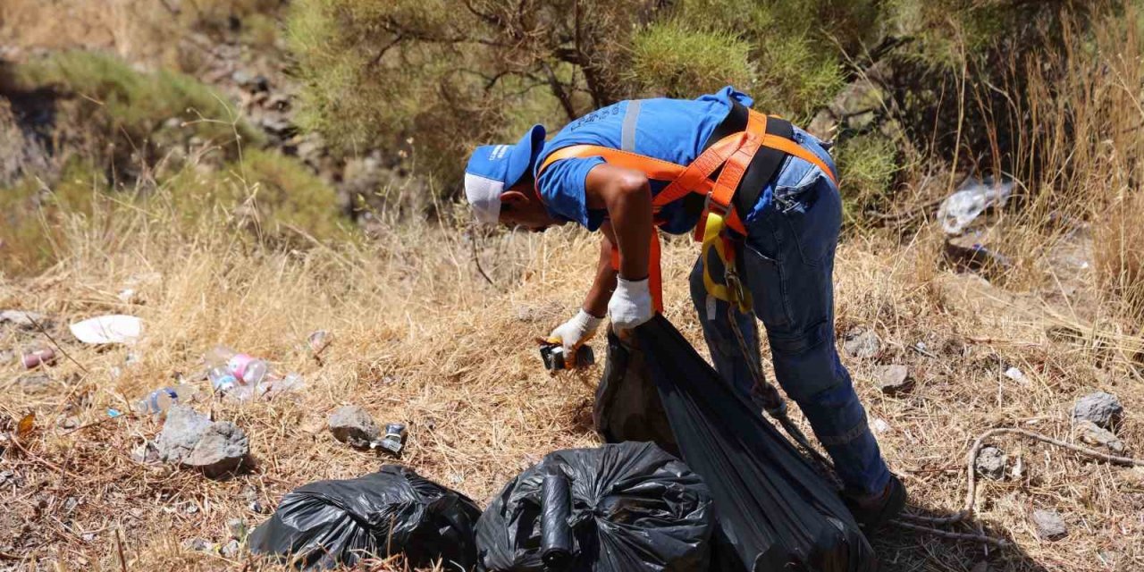 Marmaris Belediyesi 4 ayda 32 bin ton atık topladı